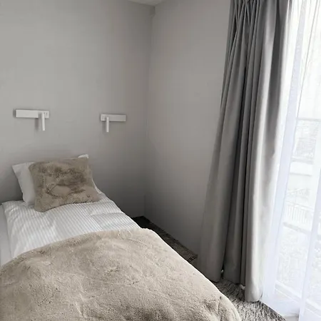 Nova Hill Πανσιόν