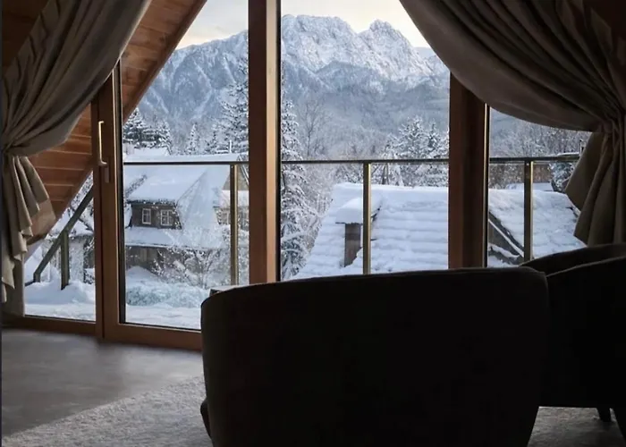 Nova Hill Πανσιόν