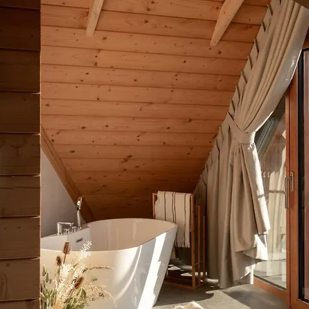 Guest house Nova Hill 3*